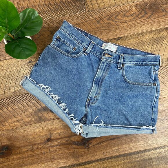 LEVI Relaxed Vintage Cutoff Jean Short - Picture 5 of 5